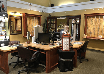 Oklahoma City Eye Doctors Travis Yadon, OD - VISION SOURCE OKC SOUTH