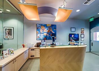 Anaheim Cosmetic Dentists Jack Ringer, DDS