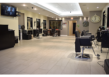 3 Best Beauty Salons in Chicago, IL - Expert Recommendations