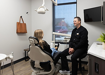 Fargo Cosmetic Dentists James Johnson, DDS - SAVING SMILES DENTISTRY