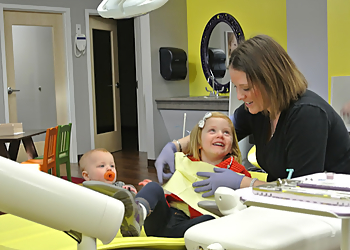 Peoria Kids Dentists Jamie L. Smith, DDS, MS - GROWING SMILES PEDIATRIC DENTISTRY