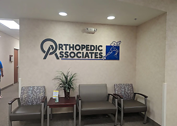 Dayton Orthopedics Jan Saunders, DO, FAOAO - ORTHOPEDIC ASSOCIATES OF SW OHIO