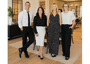 Gilbert Real Estate Agents Janine Igliane - THE HOME SELLING TEAM