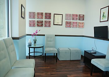 Austin Cosmetic Dentists Jarett Hulse, DMD, MAGD, FICOI - AUSTIN ARTISTIC DENTAL