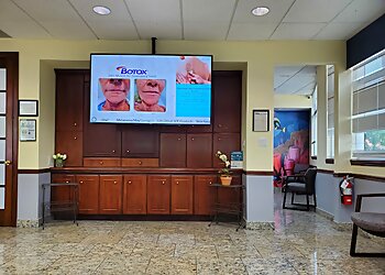 Cape Coral Dermatologists Jay Barnett, MD - FLORIDA SKIN CENTER