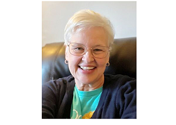 Jayne Naughton, LISW, CCTP - QC COUNSELOR Davenport Marriage Counselors Jayne Naughton, LISW, CCTP - QC COUNSELOR