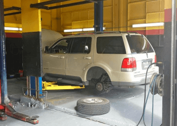 3 Best Car Repair Shops in El Paso, TX - ThreeBestRated