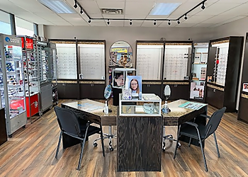 Overland Park Pediatric Optometrists Jeanna Thompson, O.D. - COLLEGE BOULEVARD VISION CARE