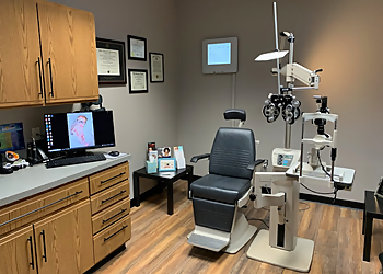 Overland Park Pediatric Optometrists Jeanna Thompson, O.D. - COLLEGE BOULEVARD VISION CARE