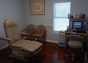 Jed Wells, DPM - Corpus Christi, TX Podiatrists - Treatment Room Image