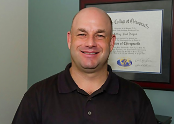 Sugar Land Chiropractors Jeff Hogan, DC - HOGAN SPINE & REHABILITATION CENTER