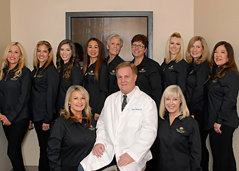 Irvine Dentists Jeffrey C. Robertson, DDS