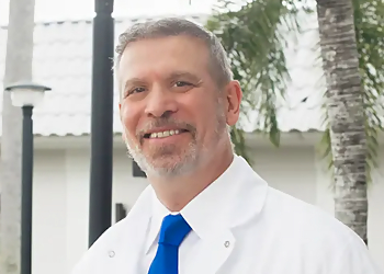 Jeffrey G Schwartz, DDS - A WINNING SMILE West Palm Beach Dentists image 1