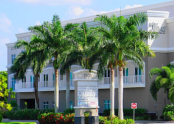 Cape Coral Neurosurgeons Jeffrey S. Henn, MD - JOINT IMPLANT SURGEONS OF FLORIDA