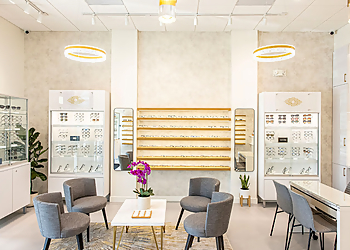 Pomona Pediatric Optometrists Jennifer Kim, OD - LUXE OPTOMETRY
