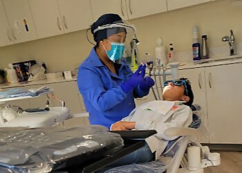 Salinas Kids Dentists Jennifer Lo, DDS - LITTLE BRISTLES