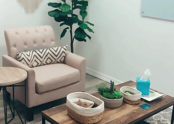 Tucson Psychiatrists Jennifer Treusch, MD - DESERT HEALTH CLINIC