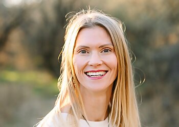 Jennifer Treusch, MD - DESERT HEALTH CLINIC  Tucson Psychiatrists image 1
