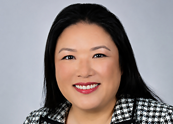 Jennifer Vong, DO - RIVERSIDE MEDICAL CLINIC-TEMESCAL VALLEY Jennifer Vong, DO - Corona, CA Gynecologists - Doctor Portrait Image