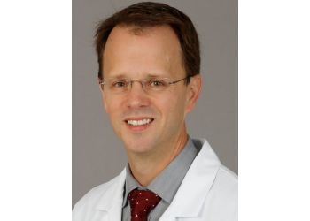 Louisville gynecologist Jeremy J Scobee, MD