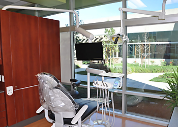 Rancho Cucamonga Dentists Jia Y. Lee, DDS