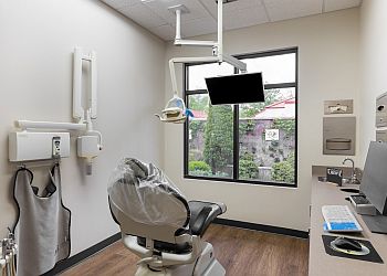 Jim Spurgeon, DDS, FADG - ESPIRE DENTAL - Norman, OK Dentists - Treatment Room Image