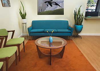 Glendale Gynecologists Joana Tamayo, MD - GLENOAKS OBSTETRICS & GYNECOLOGY