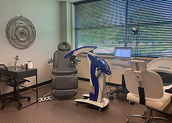 Joel D. Foster, DPM - Kansas City, MO Podiatrists - Clinic Interior Image