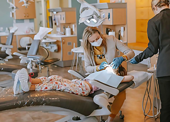 Roseville Kids Dentists Joelle C. Speed, DDS - SMILE GALLERY PEDIATRIC DENTISTRY