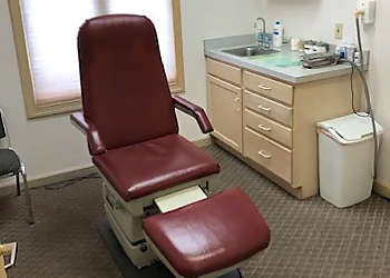 John Fetzer, DPM - Akron, OH Podiatrists - Treatment Room Image