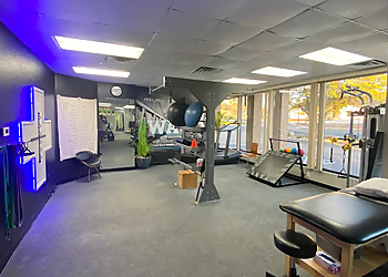 Waco Physical Therapists John Weldon, PT, DPT - WELL+DONE Physical Therapy