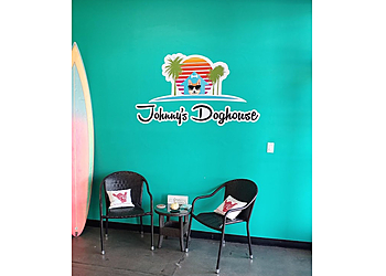 Johnny's Doghouse Gilbert Pet Grooming image 1