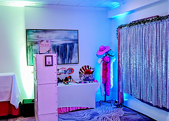 St Petersburg Photo Booth Companies Johnny's Photo Booth