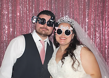 Johnny's Photo Booth  St Petersburg Photo Booth Companies image 1