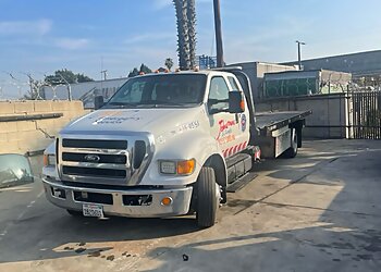 Santa Ana Towing Companies John's Towing & Transfer