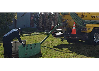 Johnson Environmental Services - Fort Lauderdale, FL Septic Tank Services - Field Work Image