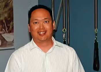 Jonathan Chinn, PT, DPT - MEDCESSITY: PHYSICAL, OCCUPATIONAL, & HAND THERAPY Long Beach Physical Therapists image 1