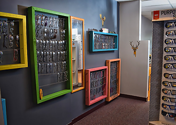 Kent Pediatric Optometrists Jonathan Dong, O.D - SEE SAW EYECARE