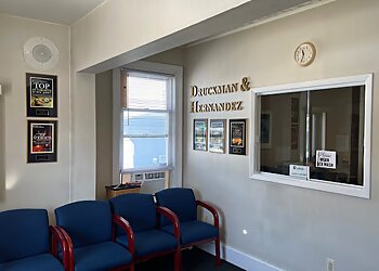 Elizabeth Personal Injury Lawyers Jonathan Druckman - DRUCKMAN & HERNANDEZ