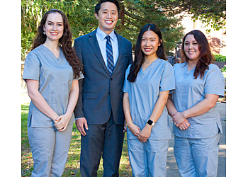 Berkeley Podiatrists Jonathan Huey DPM - BAY AREA FOOT & LASER PODIATRY GROUP