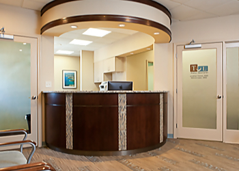 Springfield Cosmetic Dentists Jonathan Trecker, DMD - TRECKER & LOPEZ FAMILY & COSMETIC DENTISTRY