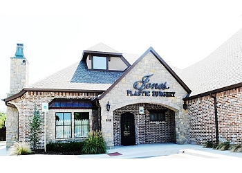 Oklahoma City Plastic Surgeon Justin Jones, MD - JONES PLASTIC SURGERY