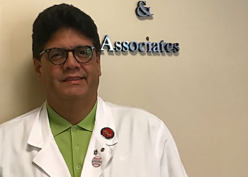 Jorge A. Carrion, O.D - VISIONWORKS MALL DEL NORTE Laredo Pediatric Optometrists image 1