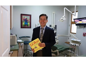 Jorge E. Vallejo, DMD Newark Dentists