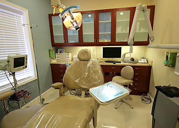 Miami Dentists Jorge Fornaris, DMD - GABLES SEDATION & FAMILY DENTISTRY