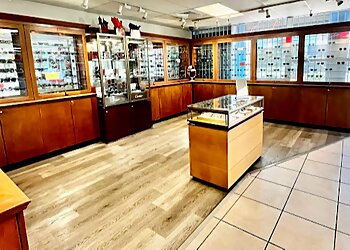 Miami Eye Doctors Jose Macedo, OD - ELIO'S OPTICAL VISION CENTER