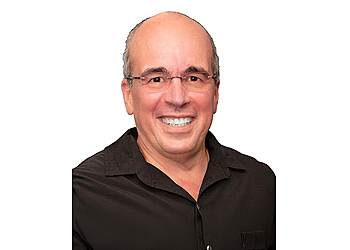 Jose Santana, MD - Newark, NJ Cardiologists - Doctor Portrait Image