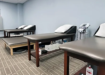 North Las Vegas Physical Therapists Joseph Anders, DPT - ANDERS AND ASSOCIATES PHYSICAL THERAPY