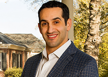 Joseph DiChiara, MD - Knoxville, TN Pain Management Doctors - Doctor Portrait Image