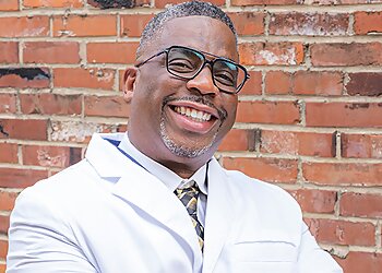 Joseph Dove, DDS - DOVE FAMILY DENTISTRY Memphis Dentists image 1